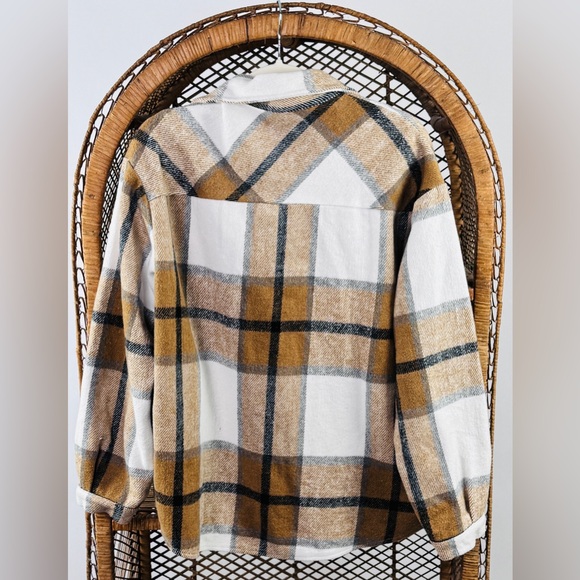 Women’s Flannel Shirt Large Brown White Plaid Button Front Shacket - Picture 2 of 3